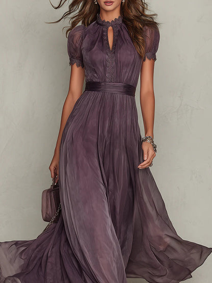 Abito Maxi in Chiffon con Collo a Chiave e Pizzo