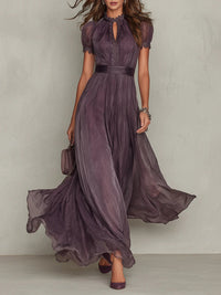 Abito Maxi in Chiffon con Collo a Chiave e Pizzo