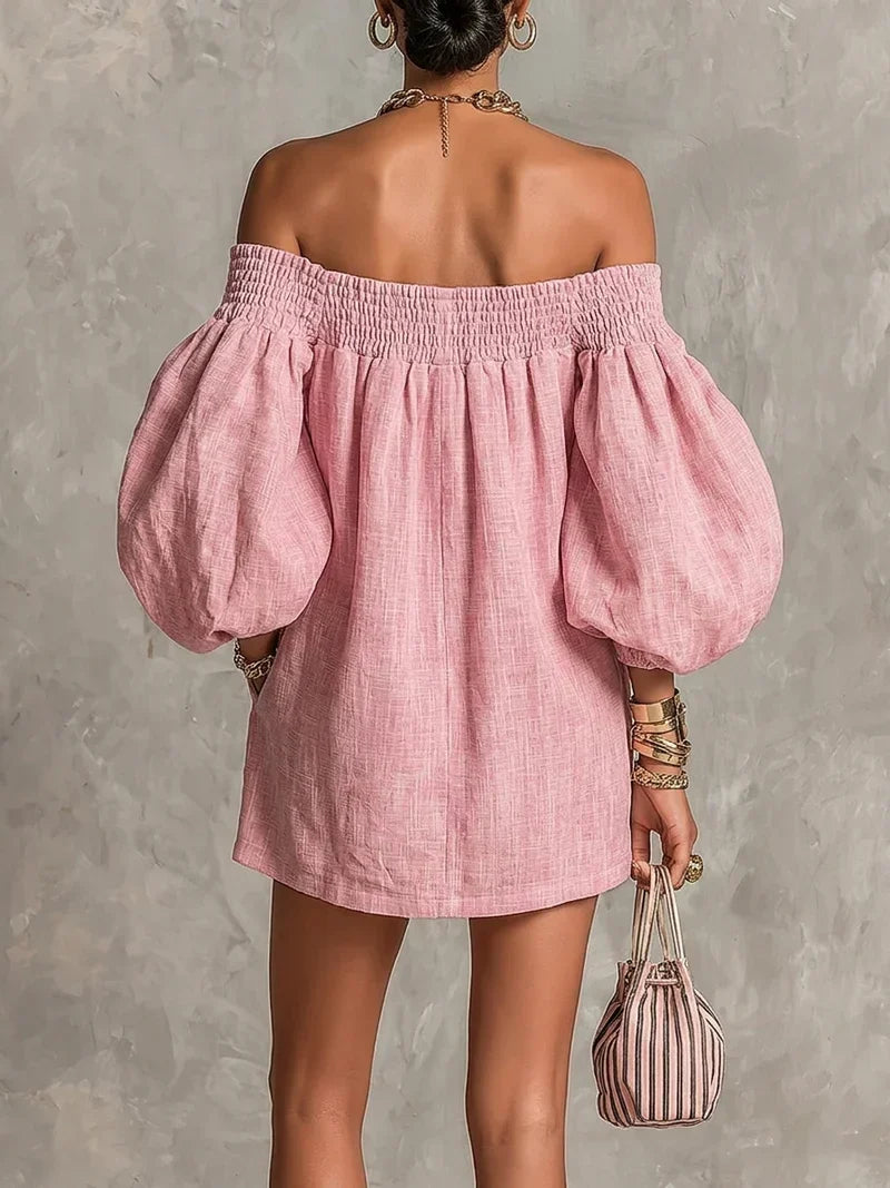 Gisela Vestito Mini Rosa a Linea A con Maniche a Campana e Spalle Scoperte