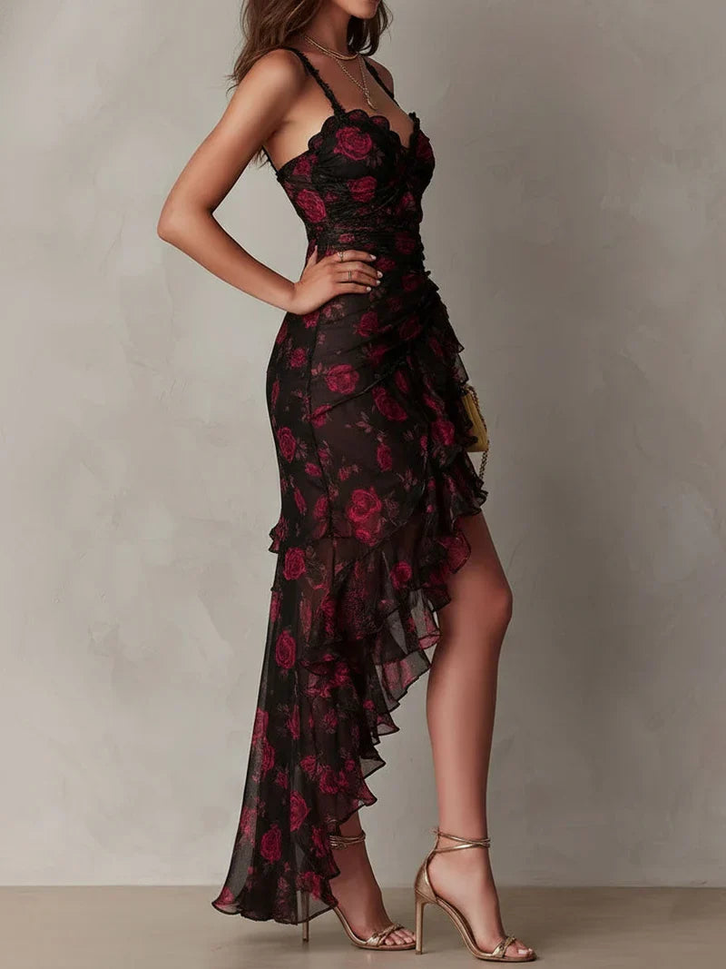 Lucía Vestito Chic Nero e Rosso con Stampa Floreale e Volant in Fondo