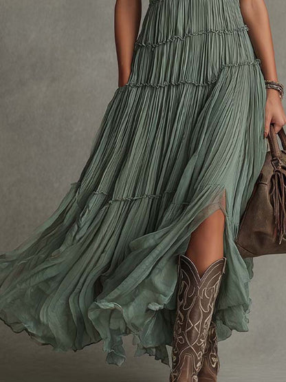 Abito Maxi Fluttuante in Chiffon Plissettato Verde Salvia con Scollatura a V