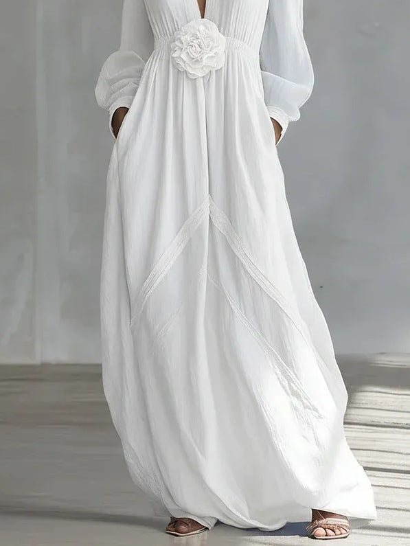 Abito Maxi Floreale Bianco con Scollo a V Profondo
