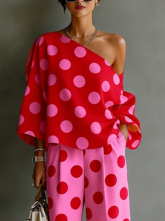Top Off-shoulder Rosa Retro con Pois e Pantaloni a Gamba Larga Due Pezzi