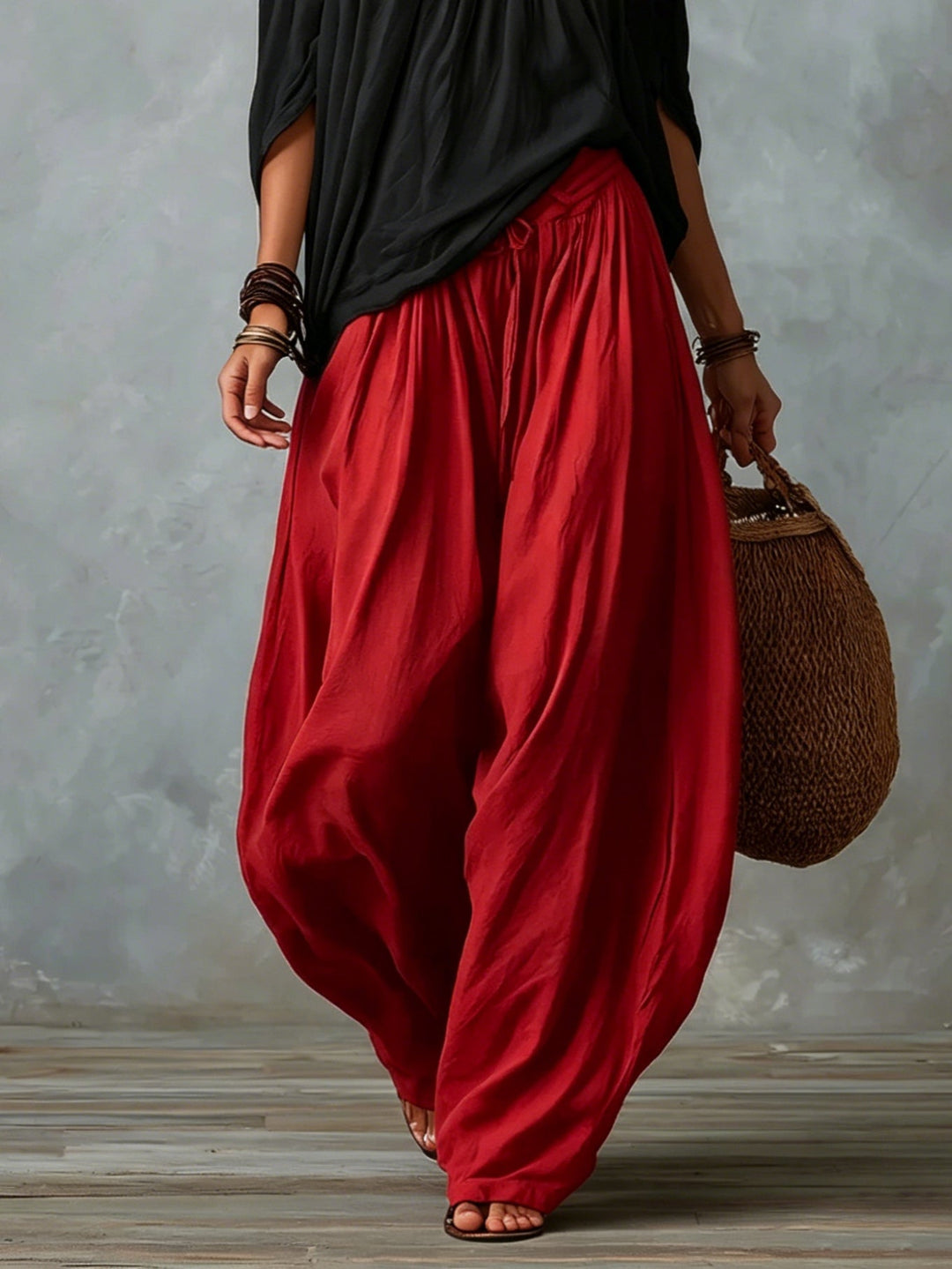 Top Bianco Off-the-shoulder E Set Di Pantaloni Lantern Comodi