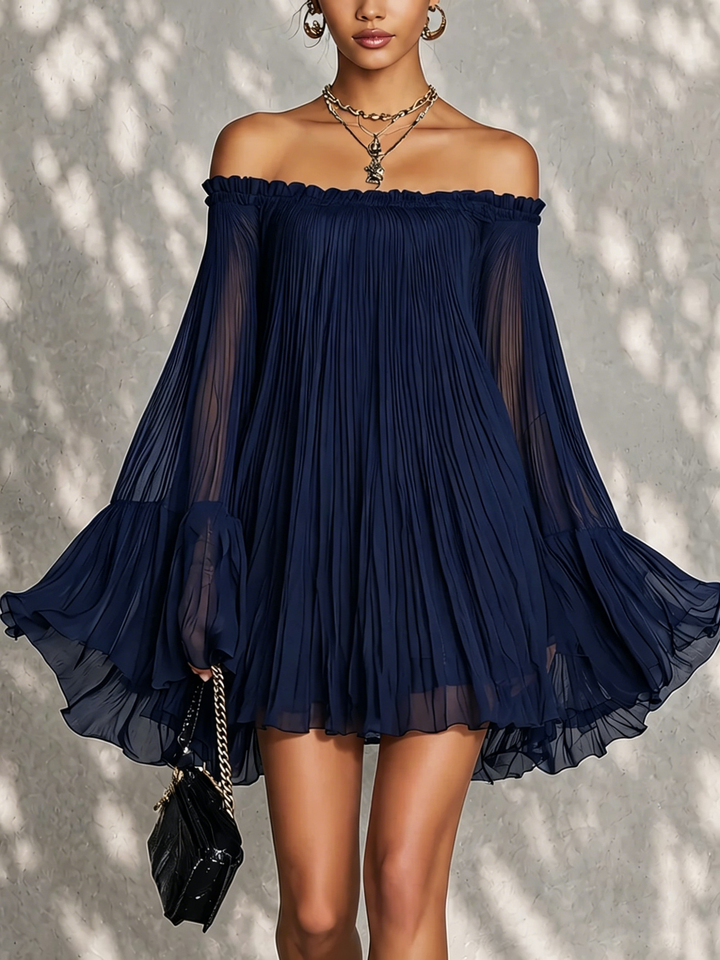 Mini abito a maniche a campana con rouches e spalle scoperte in blu navy