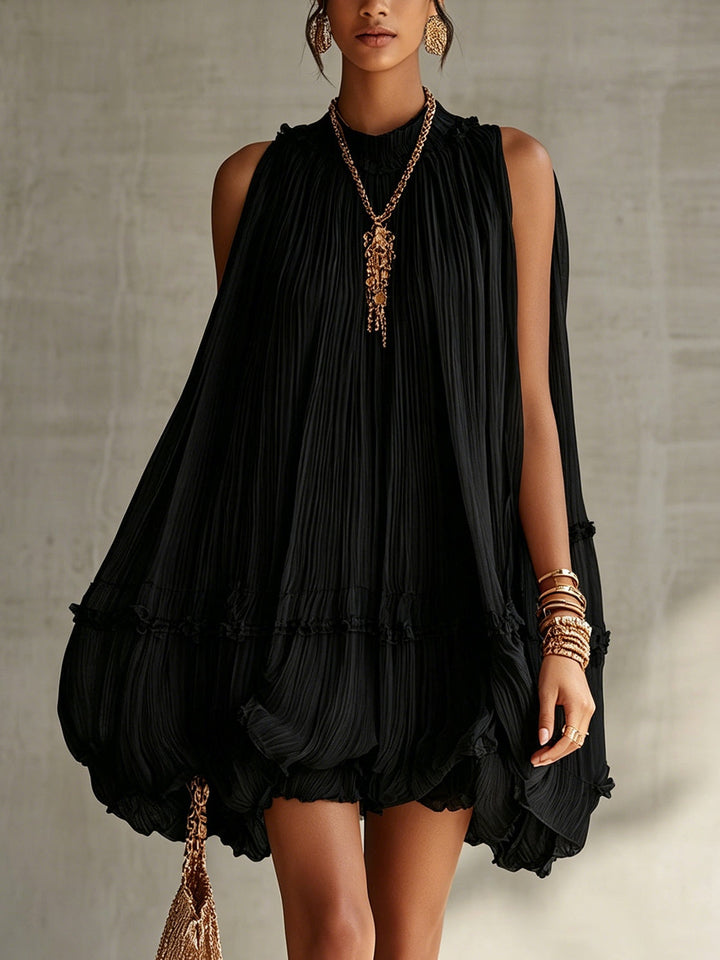 Abito Mini Bubble in Chiffon Nero con Scollo Halter e Rouches
