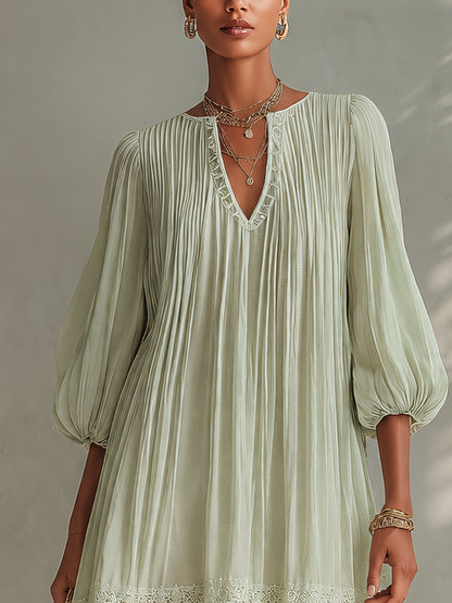 Abito Mini in Chiffon Pieghettato Verde Chiaro con Maniche a Lanterna in Pizzo