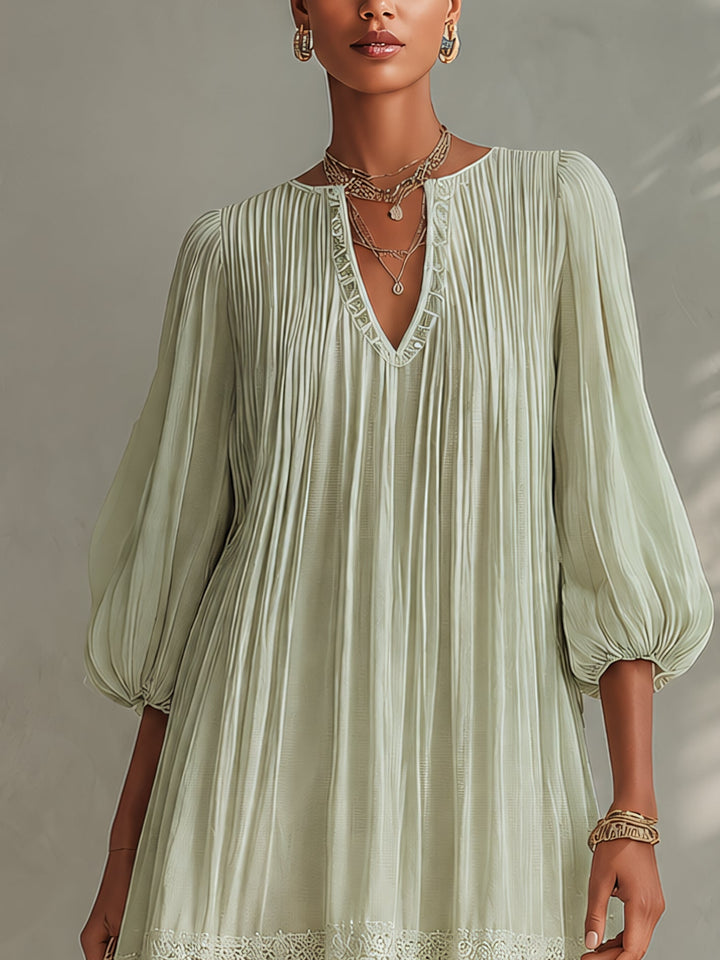 Abito Mini in Chiffon Pieghettato Verde Chiaro con Maniche a Lanterna in Pizzo