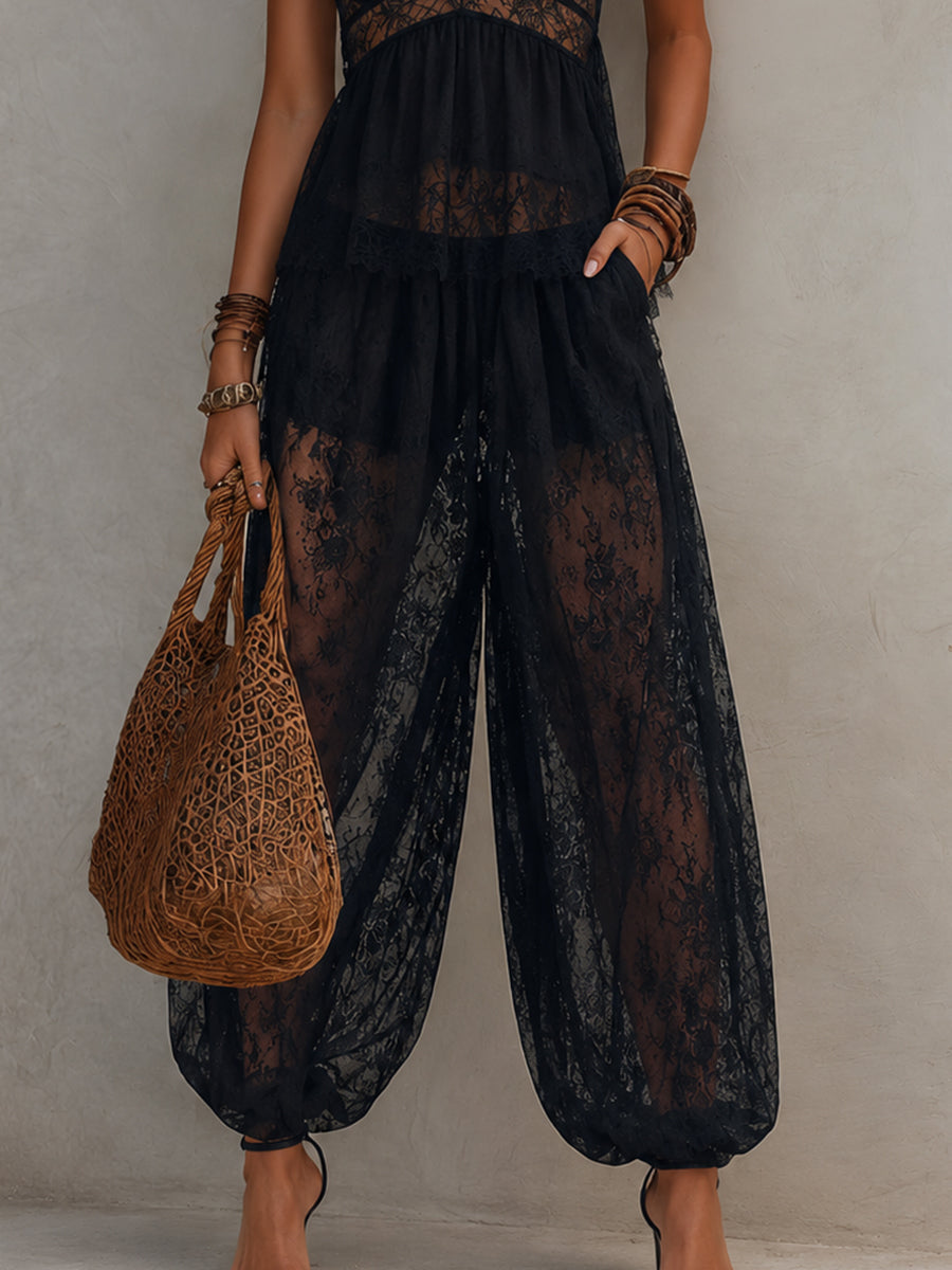 Set Top Senza Schiena in Pizzo Nero e Pantaloni Harem