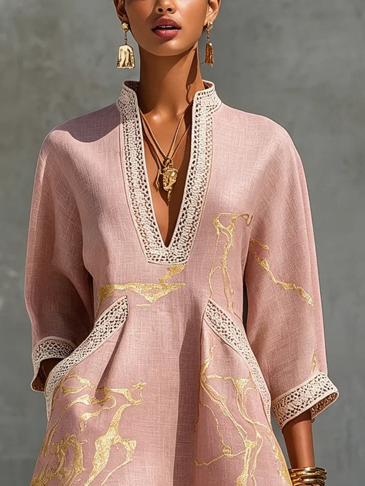 Calista Vestito Mini Rosa in Pizzo con Scollatura a V