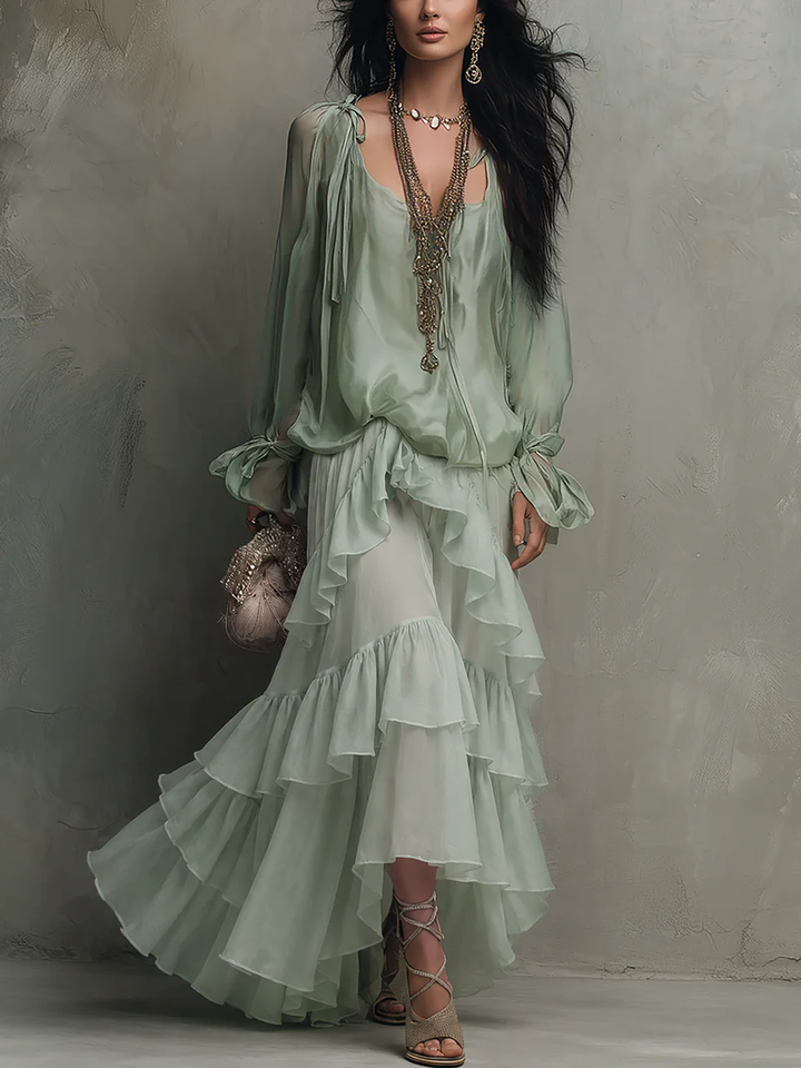 Top Ruffle in Chiffon Verde Menta Abbinato a un Set di Gonna Stratificata