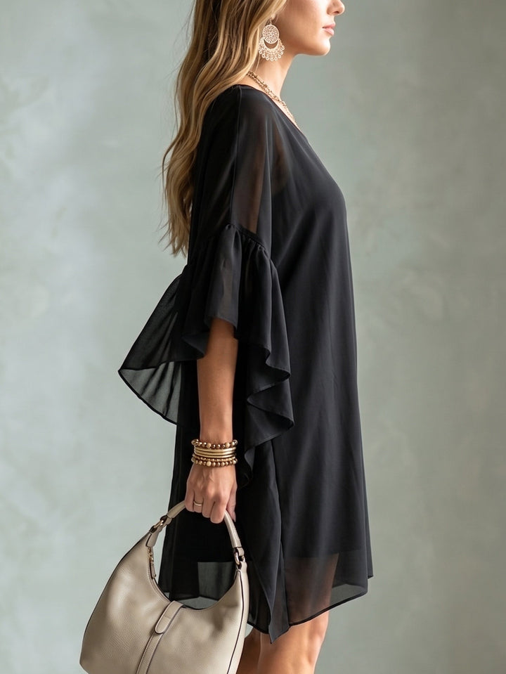 Abito Mini in Chiffon Nero con Maniche a Volant e Silhouette Larga