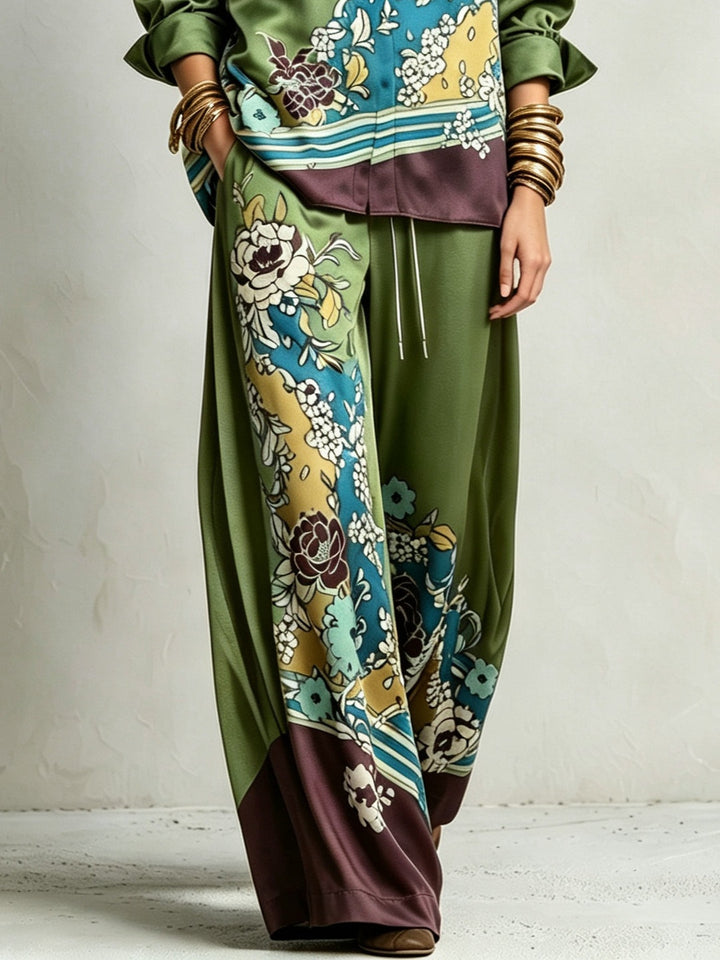 Completo in Stile Bohemien con Camicia a Fantasia Floreale Verde e Pantaloni a Gamba Larga con Coulisse