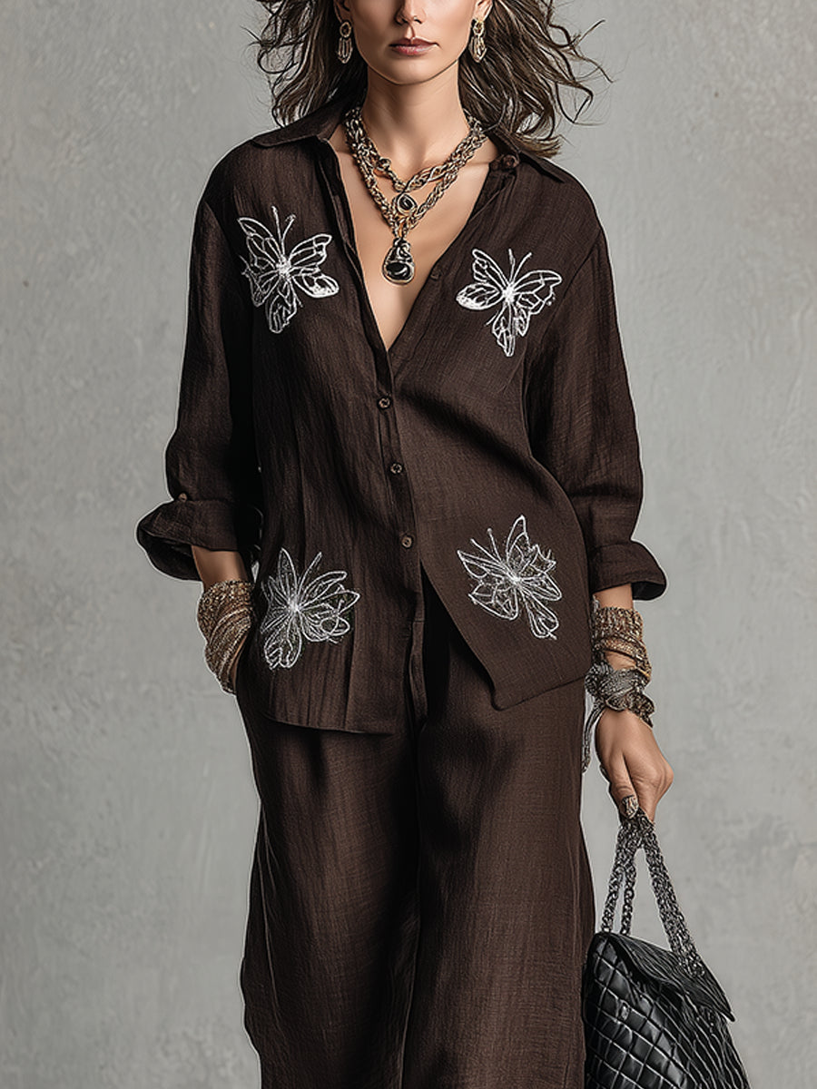 Completo di Camicia Ricamata Marrone Relaxed Fit e Pantaloni a Gamba Larga