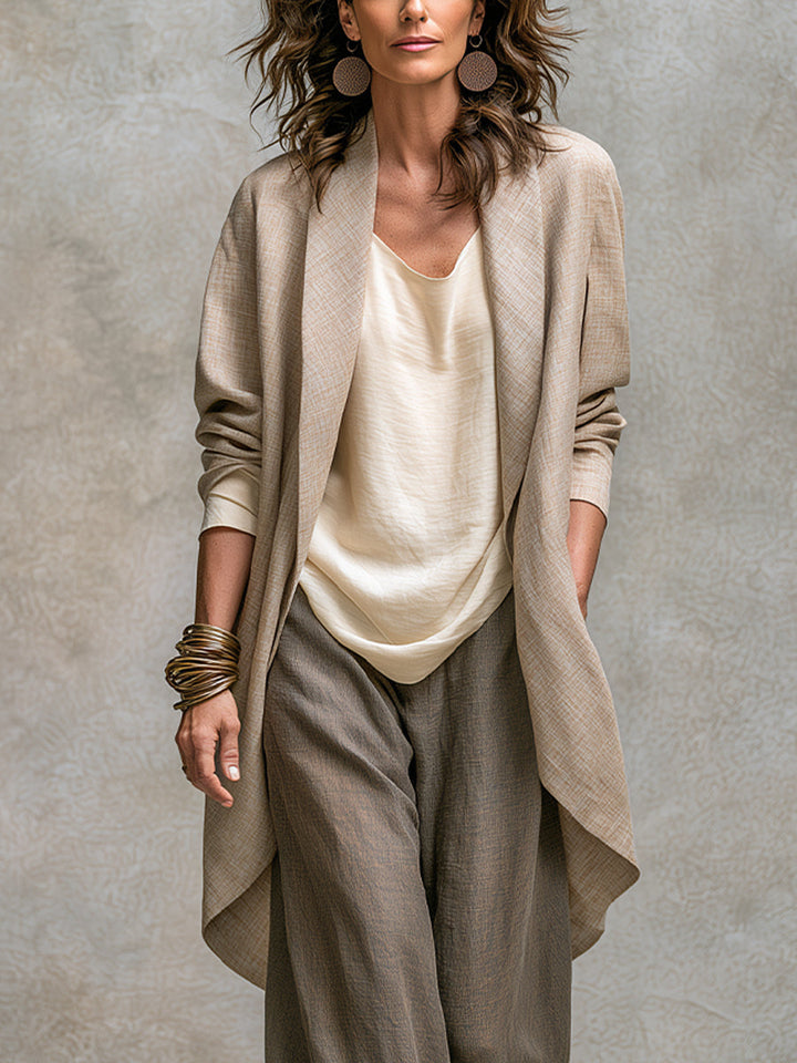 Completo Elegante a Tre Pezzi con Pantaloni a Gamba Larga in Grigio Beige