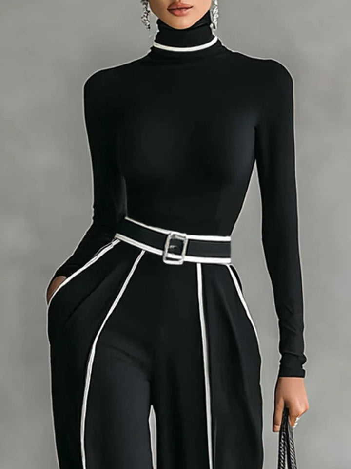 Set di top a maniche lunghe con collo alto e bordi bianchi e pantaloni a gamba larga con cintura