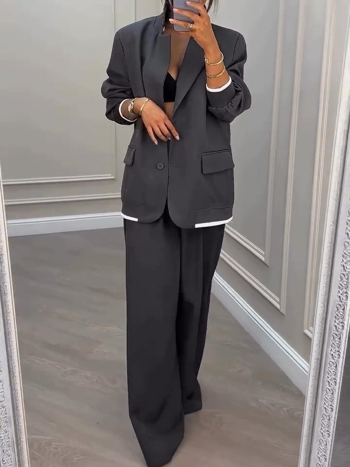 Blazer e Pantaloni a Due Pezzi Grigio Patchwork con Scollo a V