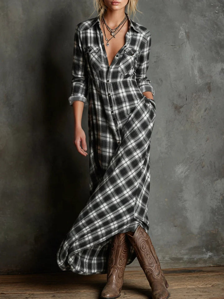 Abito lungo a camicia verde a quadri con revers