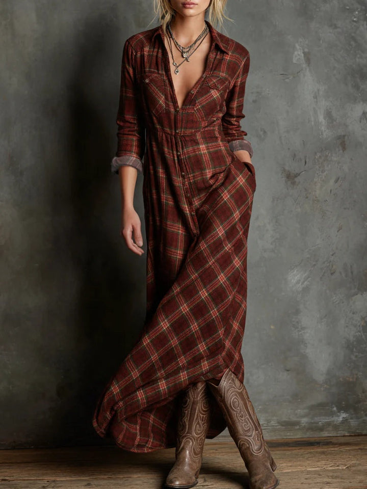 Abito lungo a camicia verde a quadri con revers