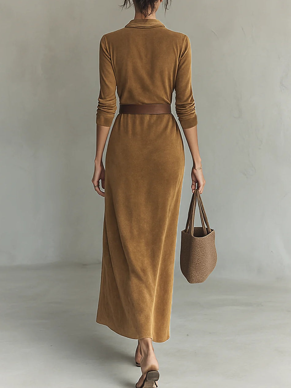 Abito Maxi in Suede con Rever e Bottone