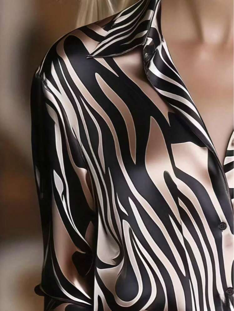Camicia Elegante in Satin con Stampa Zebra