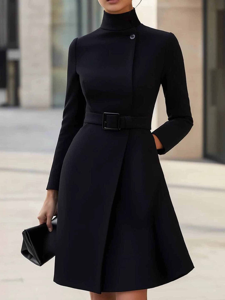 Abito Midi A-Line con Collo Alto e Cintura (con cintura)