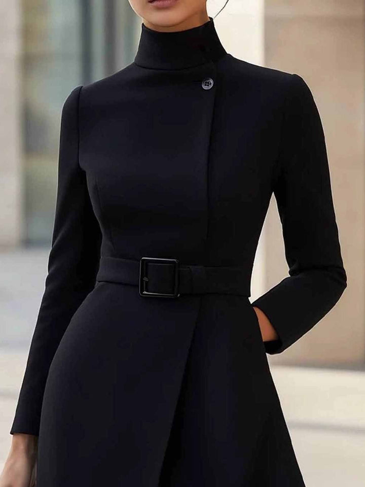 Abito Midi A-Line con Collo Alto e Cintura (con cintura)