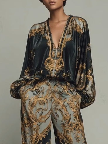 Top con Stampa Floreale Barocca e Pantaloni a Gamba Larga - Completo Casual
