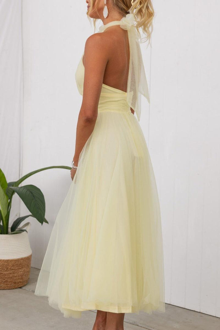 Abito Maxi Halter in Tulle con Dettagli Arricciati Fairy Vibes