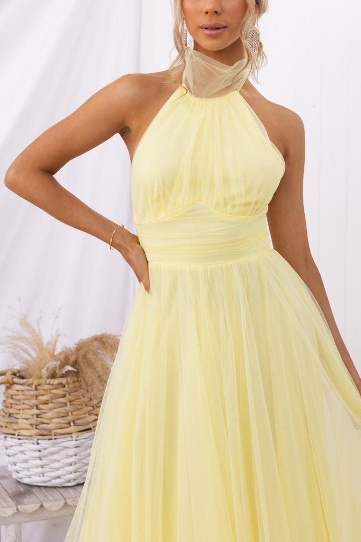 Abito Maxi Halter in Tulle con Dettagli Arricciati Fairy Vibes