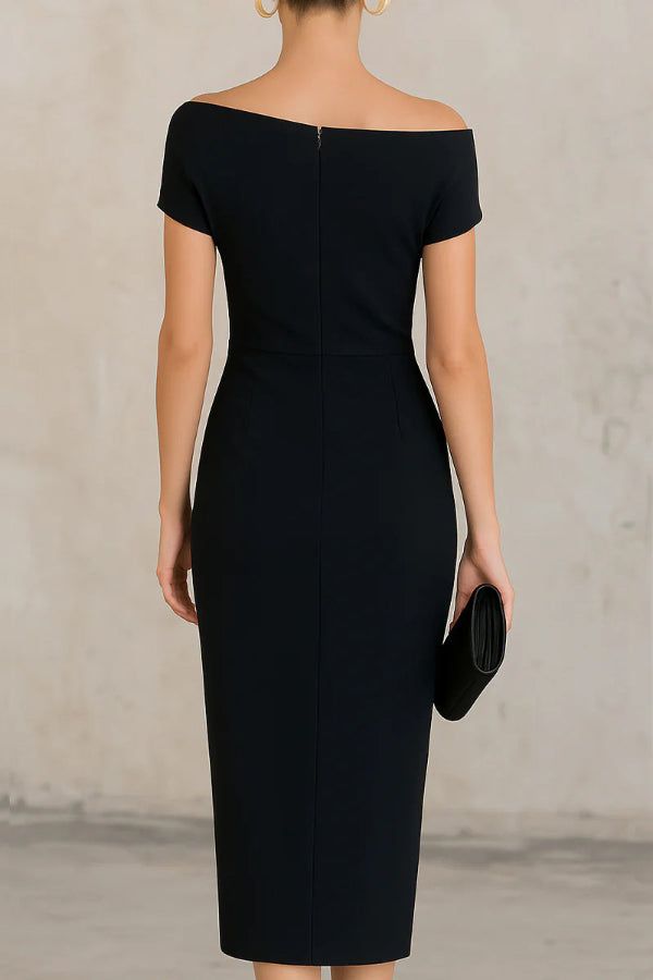 Abito midi elegante a maniche corte e slim-fit con pieghe