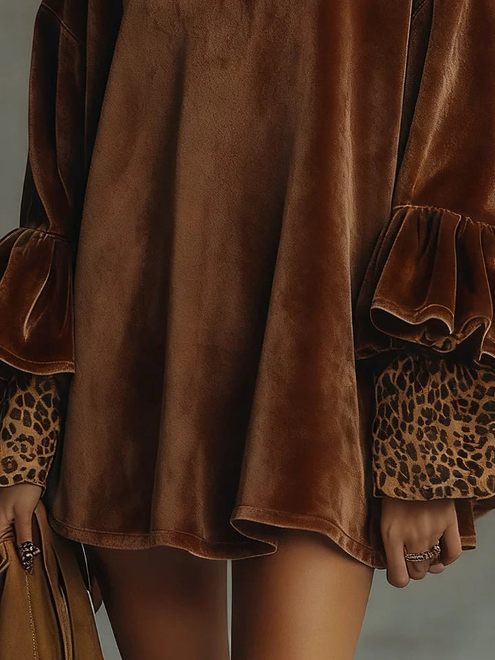 Abito Mini in Velluto Leopardo con Maniche Flounce