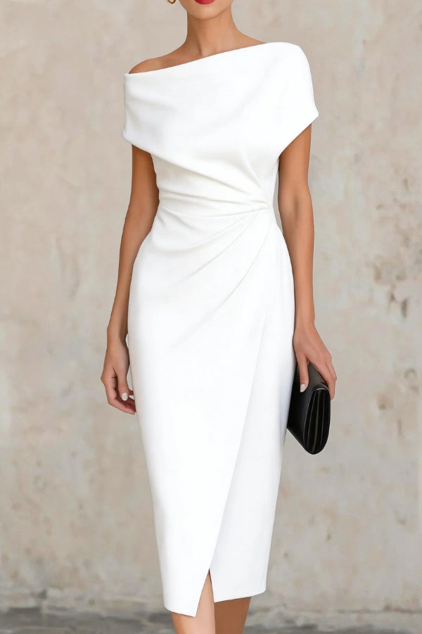 Abito midi elegante a maniche corte e slim-fit con pieghe