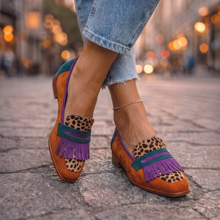 Bianca Mocassini con Frange e Stampa Leopardo