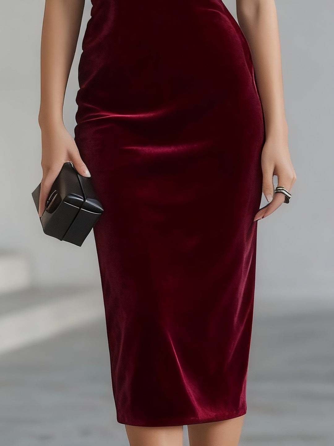 ABITO MIDI IN VELLUTO BURGUNDY DRAMMATICO CON FIocco