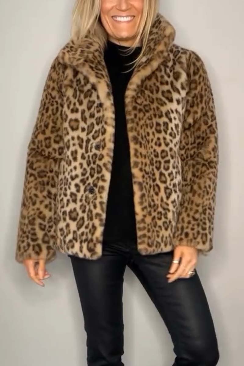 Cappotto in pelliccia sintetica a metà lunghezza con stampa leopardata elegante