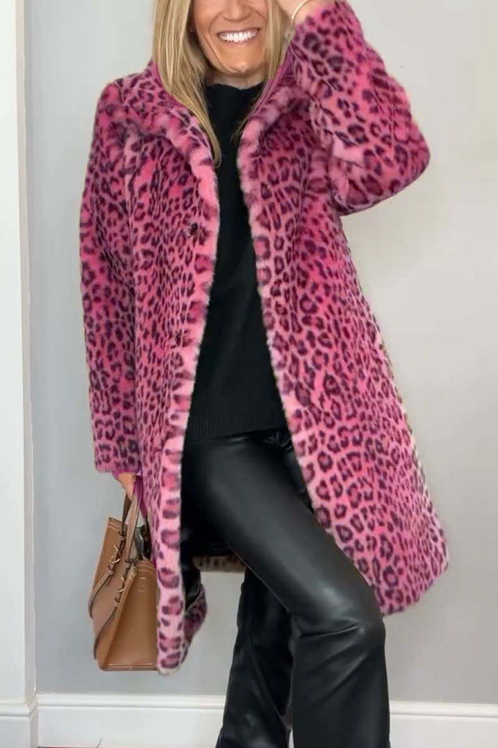 Cappotto in pelliccia sintetica a metà lunghezza con stampa leopardata elegante