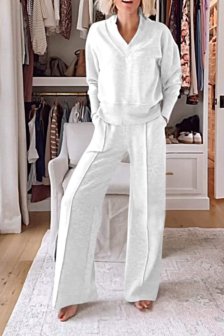 Set di Top e Pantaloni a V Collo di Colore Solido