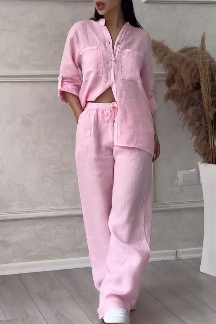 Completo di pantaloni in cotone e lino a tinta unita