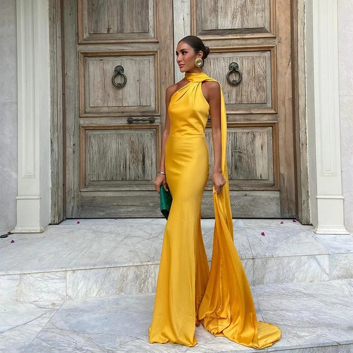 Vittoria Vestito Maxi Satinato Asimmetrico