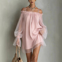 Elisa Abito Mini in Tulle con Spalle Scoperte e Maniche Lunghe