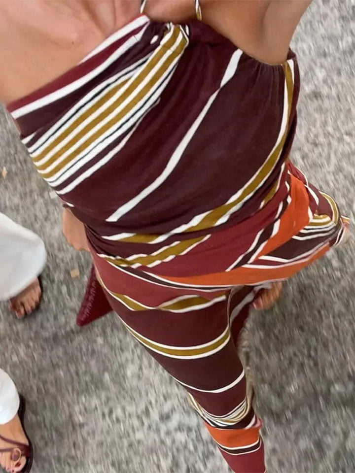Adriana Vestito Maxi Asimmetrico con Stampa a Righe