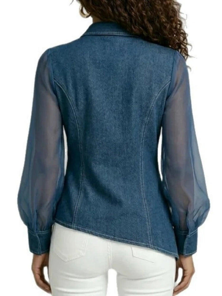 Clara blusa in denim asimmetrica con maniche trasparenti