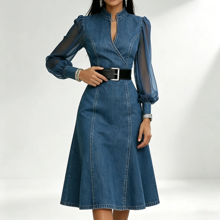 Abito in denim con maniche trasparenti