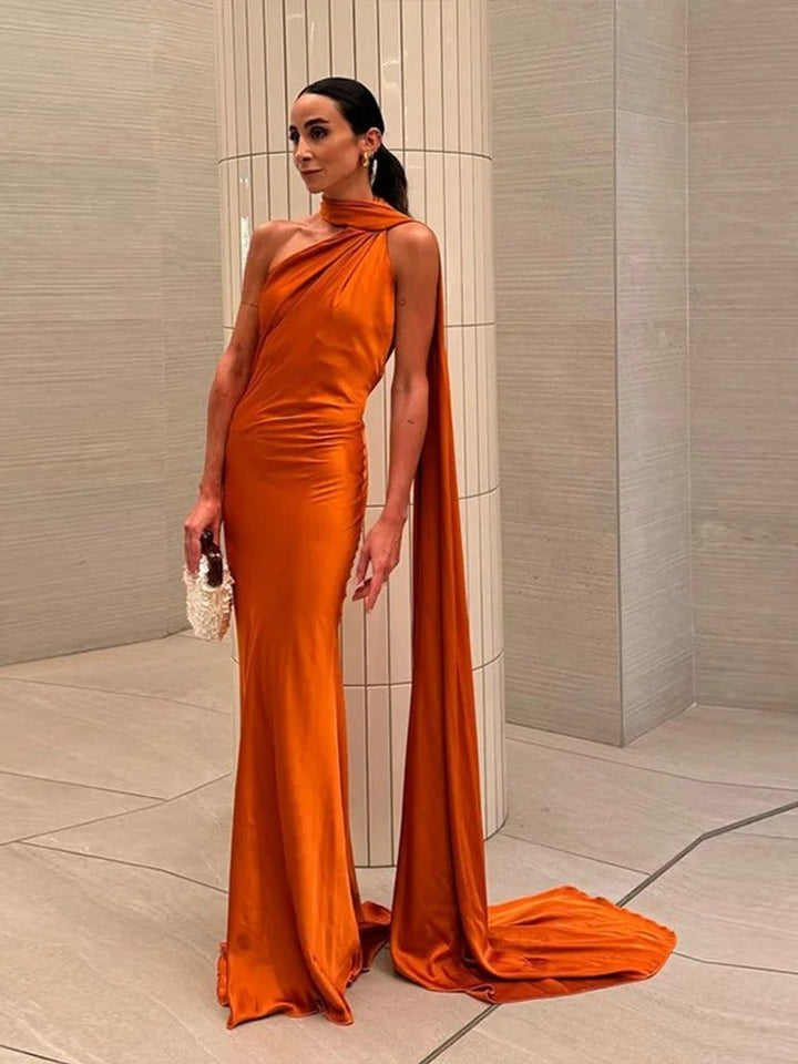 Vittoria Vestito Maxi Satinato Asimmetrico