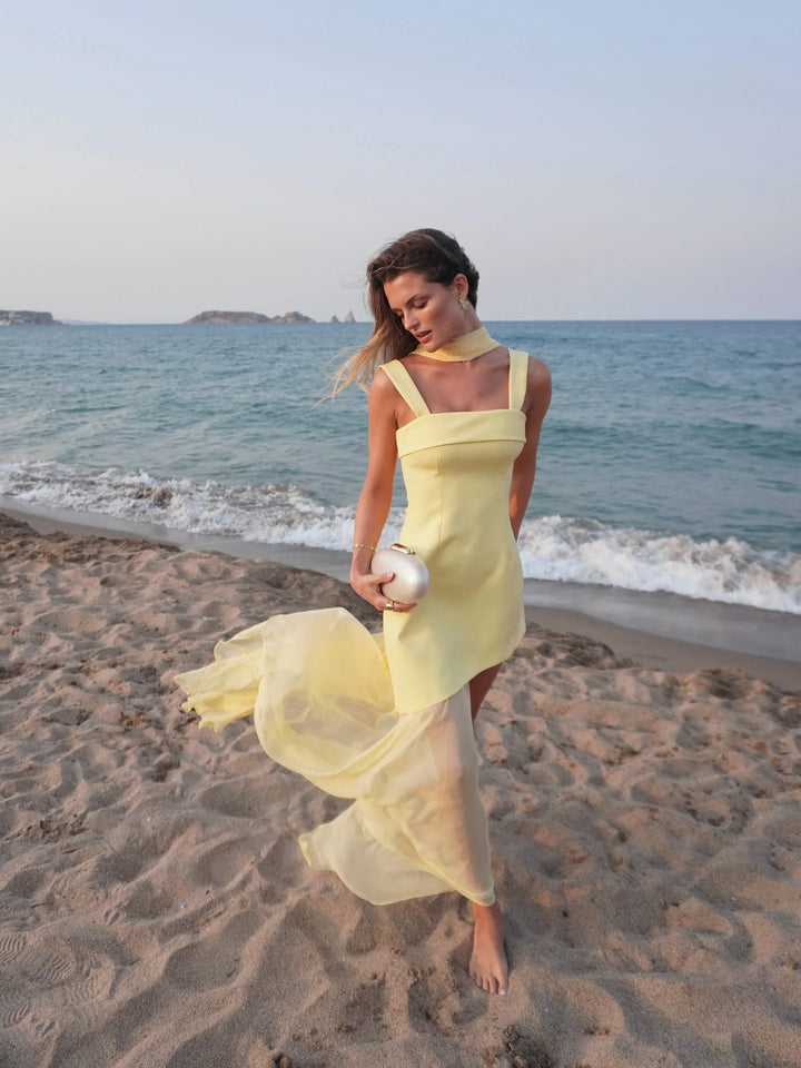 Celia Vestito Maxi Borgogna con Dettaglio di Fiocco e Gonna in Georgette