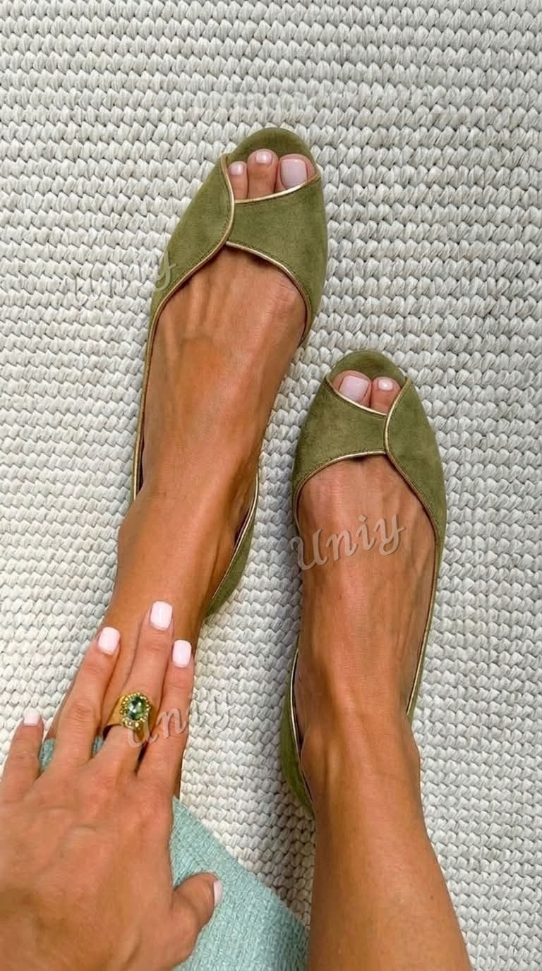 Ballerine D'Orsay in Pelle Scamosciata con Punta Aperta in Beige e Oro