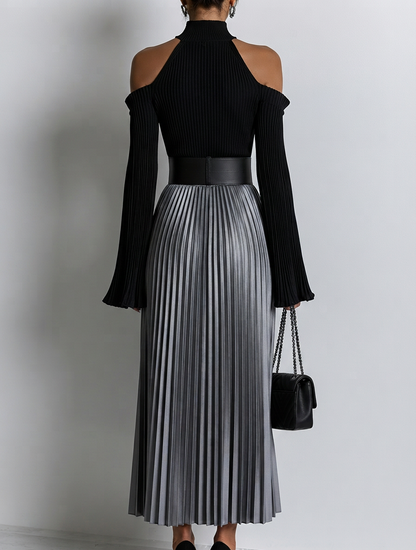 Top a spalle scoperte e gonna plissettata, elegante set di due pezzi